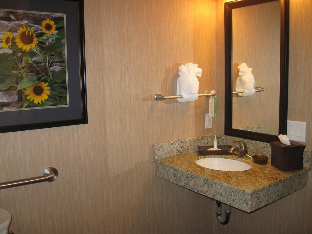 Little Missouri Inn & Suites New Town Kültér fotó