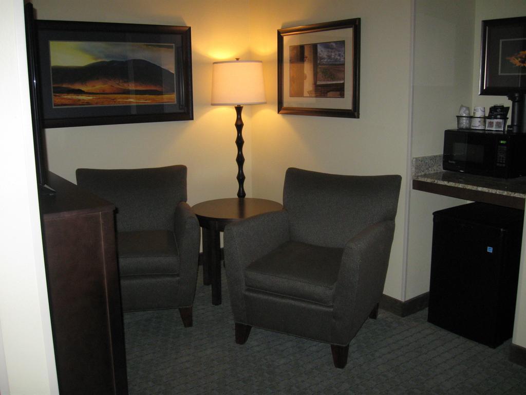 Little Missouri Inn & Suites New Town Kültér fotó