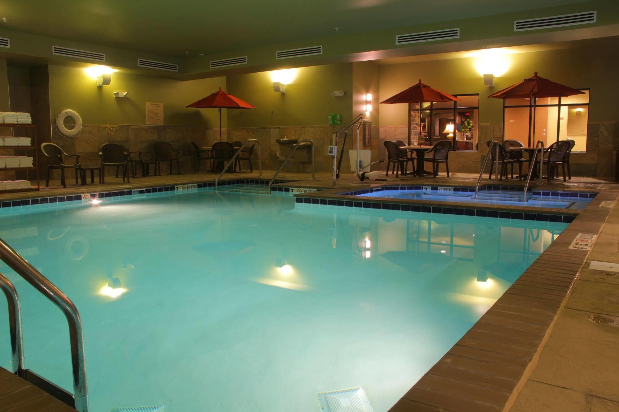 Little Missouri Inn & Suites New Town Kültér fotó
