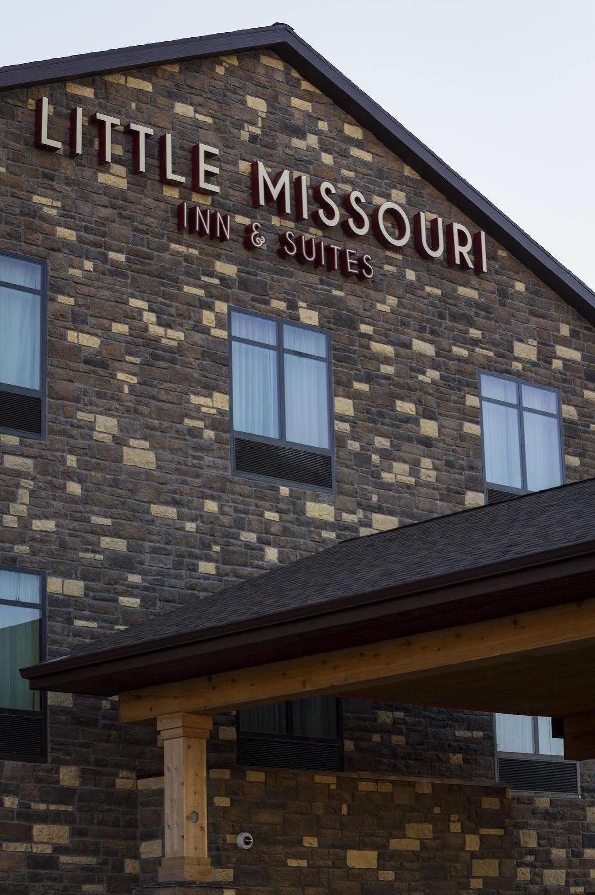 Little Missouri Inn & Suites New Town Kültér fotó